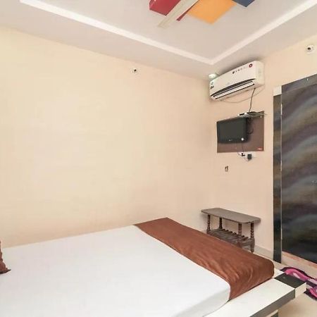 Hotel Rameshwaram Удджайн Экстерьер фото